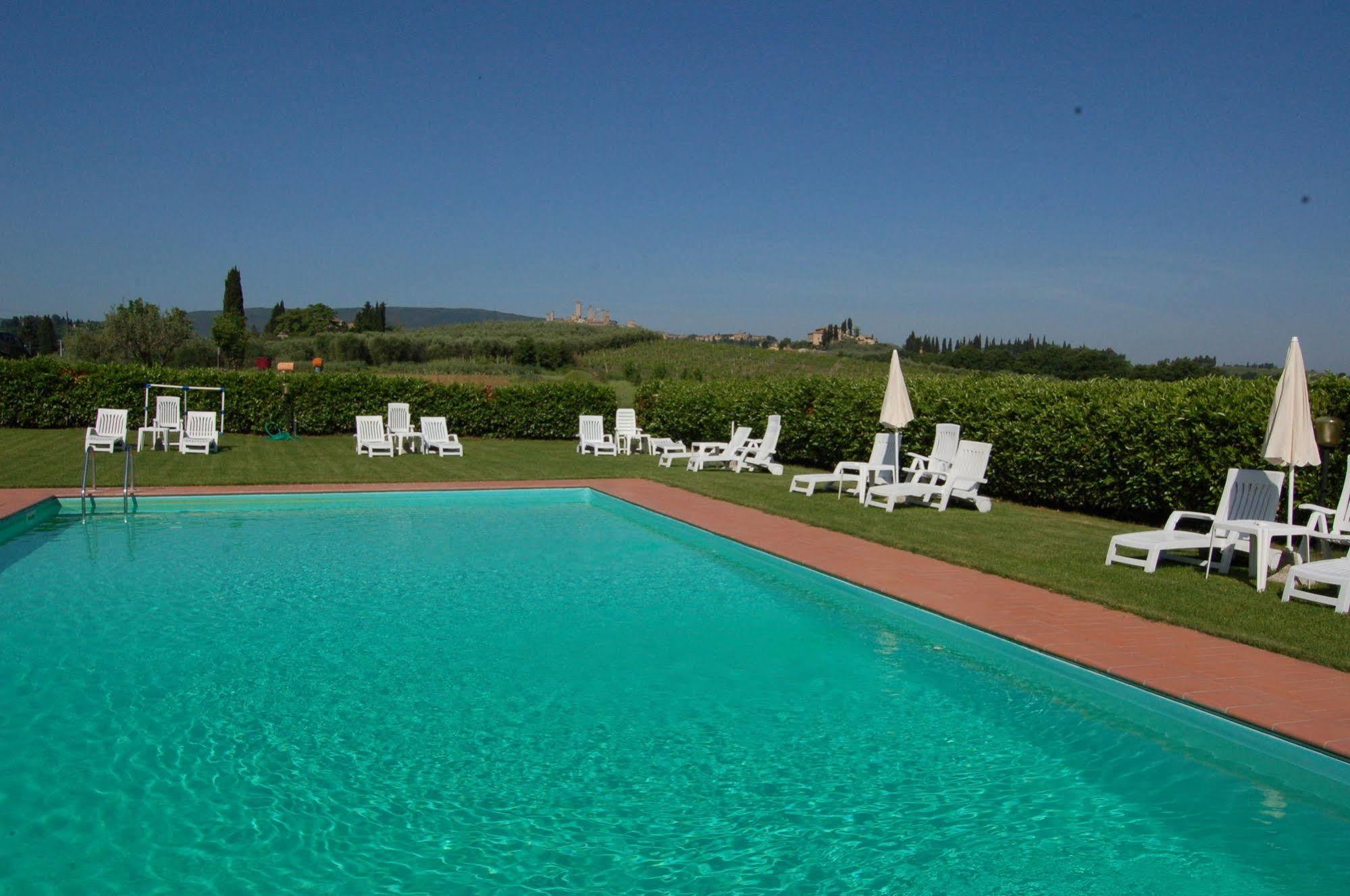 Agriturismo Torre Prima Holidays ซานจีมิญญาโน ภายนอก รูปภาพ